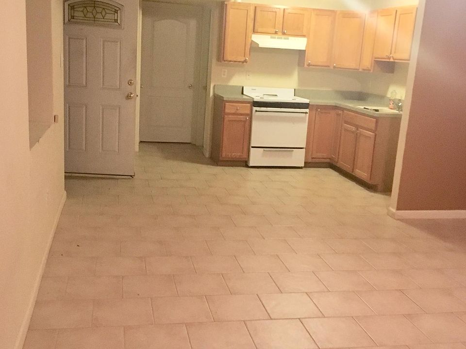2nd image of 117 Erika Loop