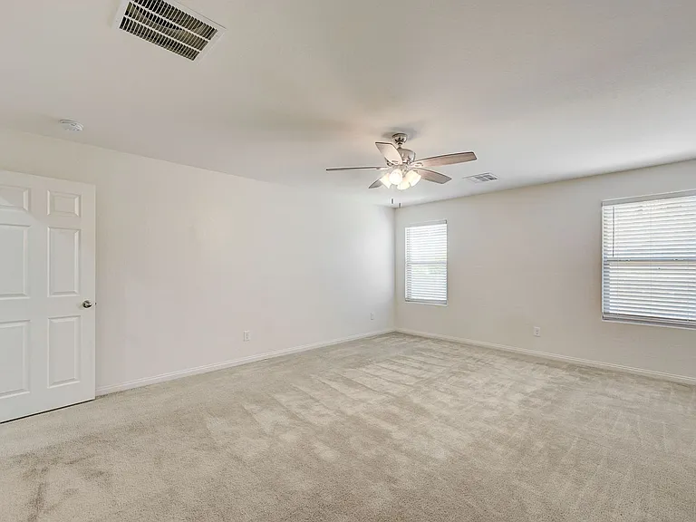 12525 Skylight View St — Photo 20