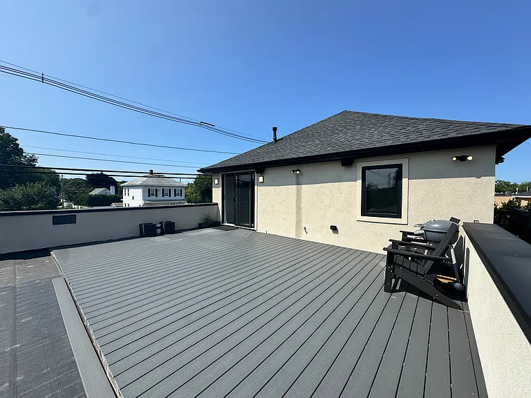 850 Main St #2 — Photo 7
