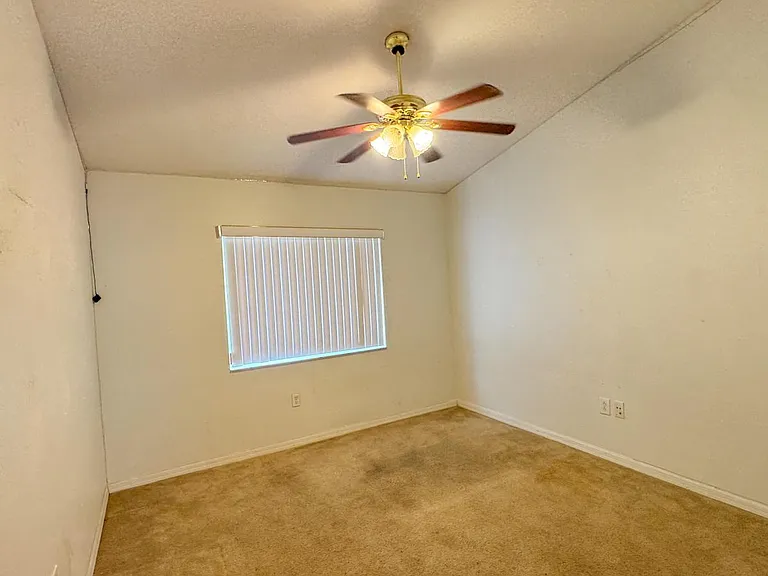 3335 Pine Top Dr — Photo 8
