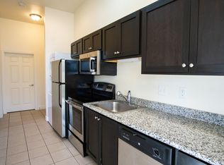 Corner 2 Bedroom with DW, W/D, Fireplace + Juliette Balcony!, Portland, OR 97232