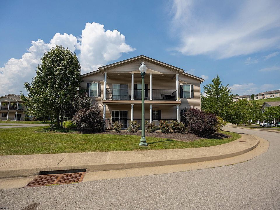 1st image of 79 Barrington Ct Suite 101