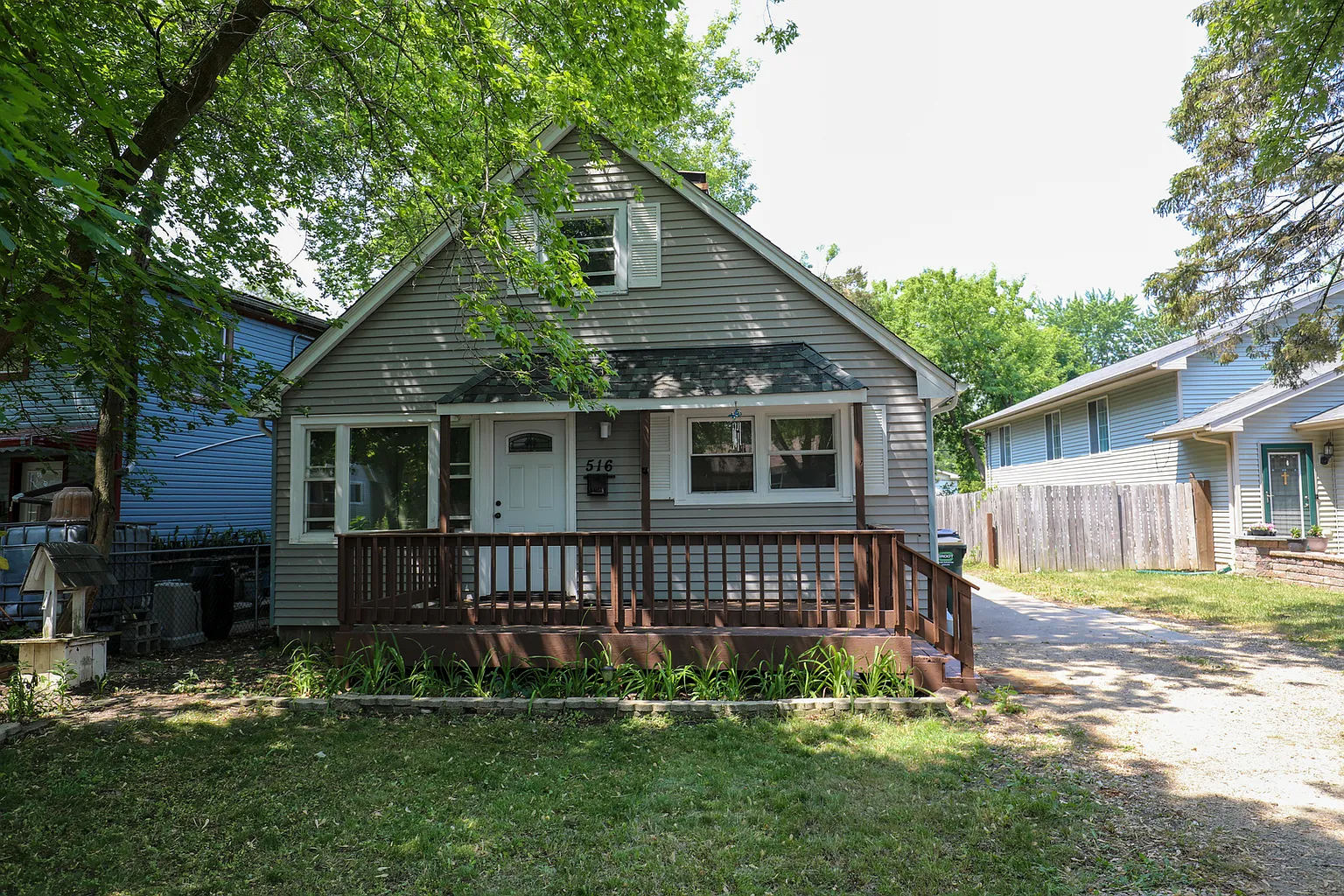 516 Forest Glen Dr photo 1