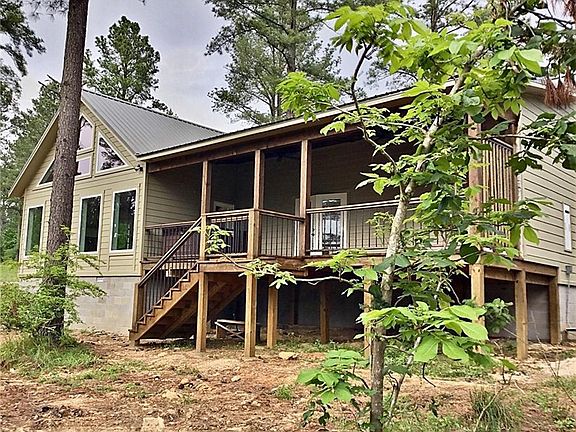 3rd image of 817 W Eagle Mountain Trl