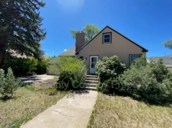310 S 12th St, Laramie, WY