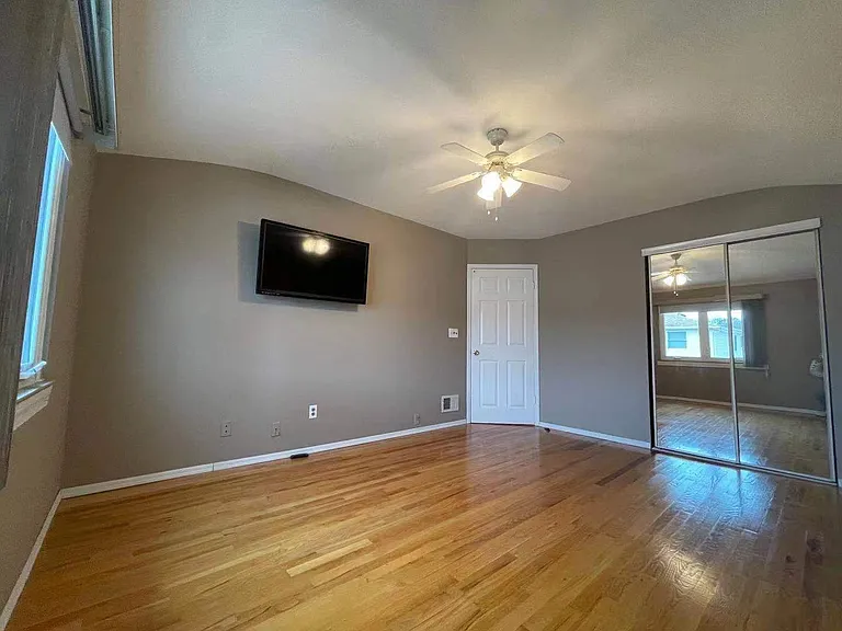 203 Gervil St #2 — Photo 9