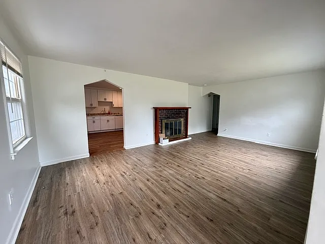 91 Green Manor Rd — Photo 3