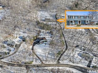 59 Great Ring Road, Newtown, CT 06482