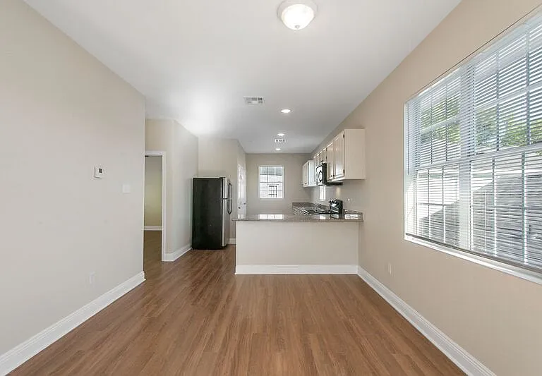 407 N Tonti St #407 — Photo 22
