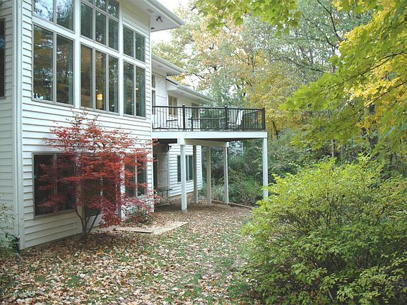 5th image of 1625 Flowers Mill Dr NE