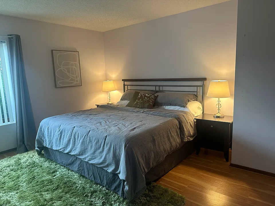 311 Pleasant Ave #103
