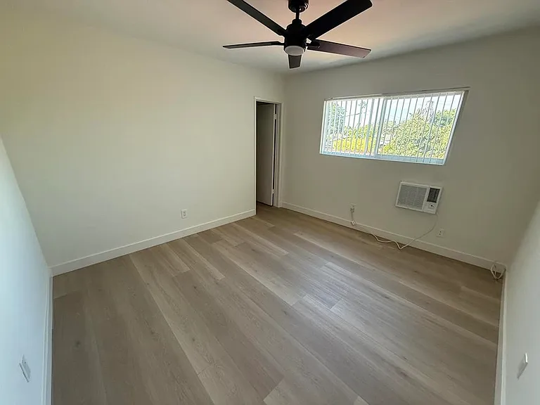 4524 S Slauson Ave #8 — Photo 11