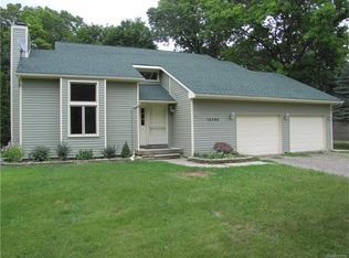 10360 Hickory Rd, Whitmore Lake, MI 48189