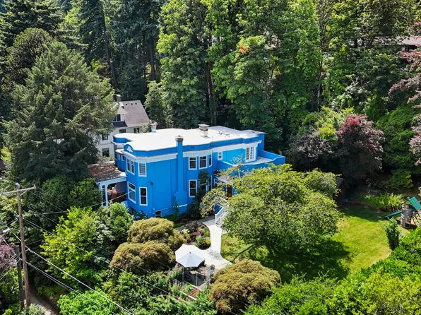 3454 NW Thurman St, Portland, OR 97210