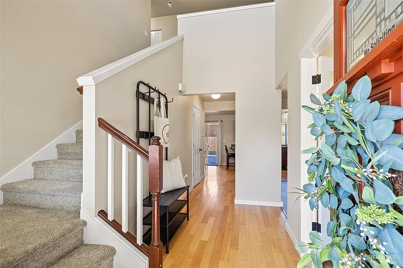 4th image of 17942 122nd Street Ct E