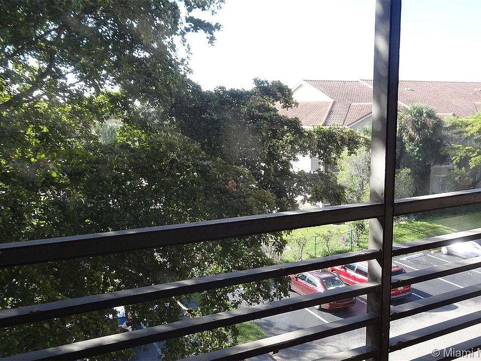1st image of 3720 NW 88th Ave APT 429