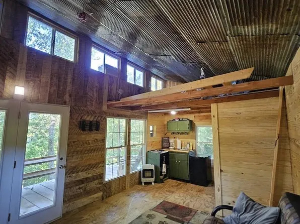 (undisclosed Address), Jasper, AR 72641