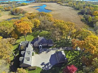 680 Brown Rd S, Wayzata, MN 55391