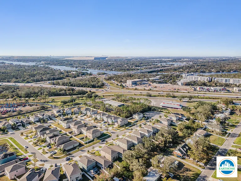 10201 Boggy Moss Dr — Photo 44