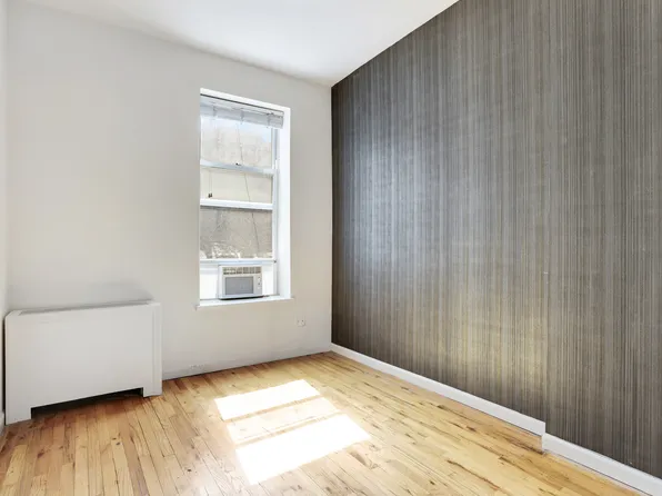 304 West 88th Street 4B image 6 of 7
