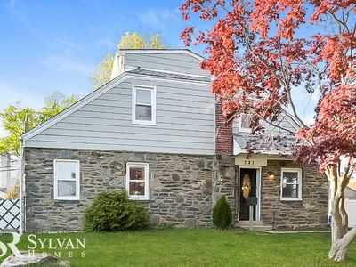 727 W Penn Pines Blvd, Aldan, PA, 19018