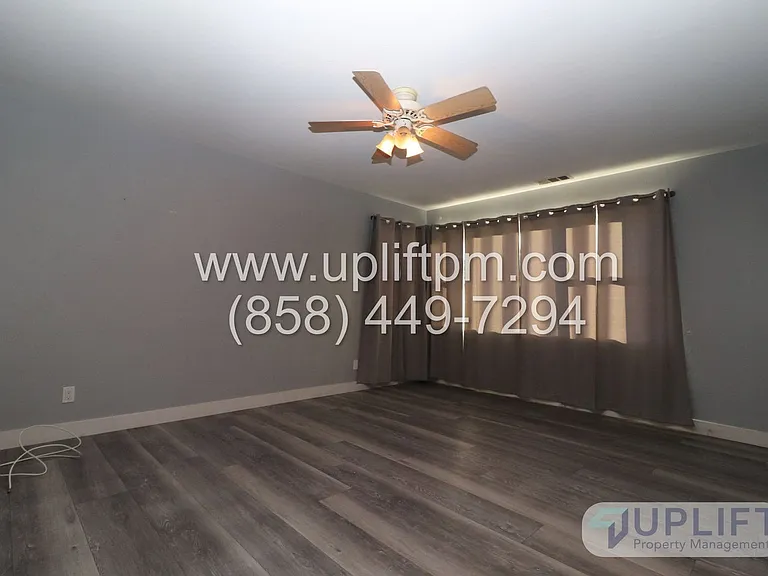 5304 Nutmeg St — Photo 3