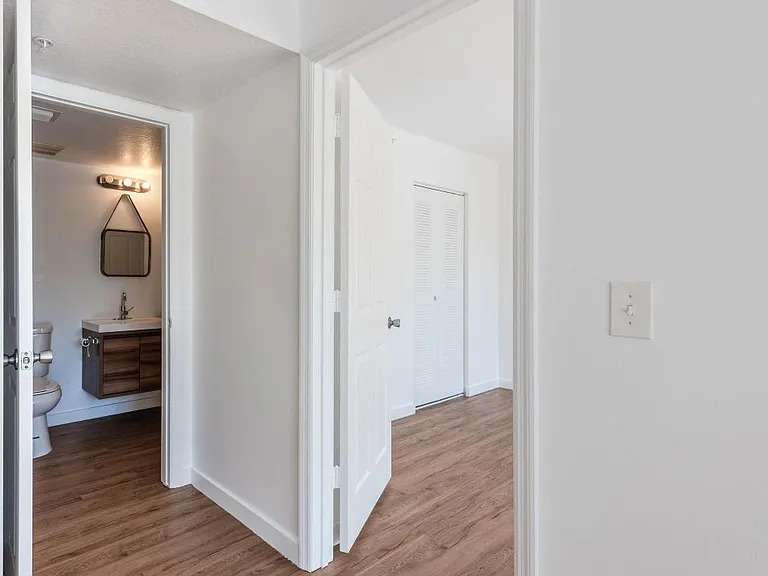 4171 San Marino Blvd #205 — Photo 5
