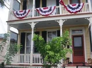 911 20th St, Galveston, TX 77550