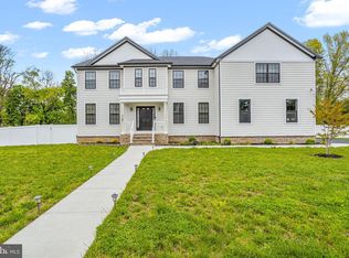 2390 Church Rd, Cinnaminson, NJ 08077