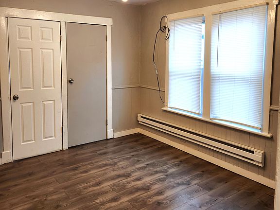 3rd image of 31 Lake Ave #1L