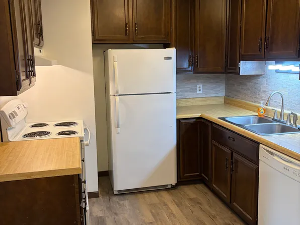 812 Kanawha Blvd W, Charleston, WV 25302