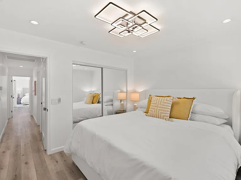 1217 Wilbur Ave — Photo 15