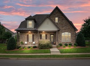 1118 McCrory Cir, Gallatin, TN 37066