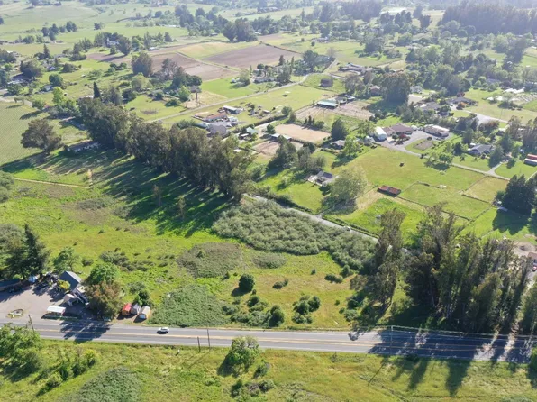 5475 S 116 Highway, Sebastopol, CA 95472