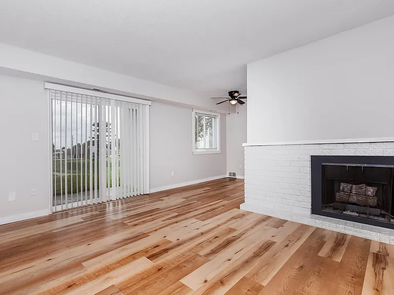 Finn Apartments — Photo 19