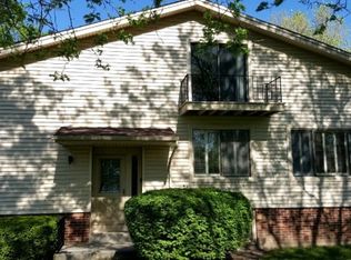 18614 Golfview Dr, Hazel Crest, IL 60429