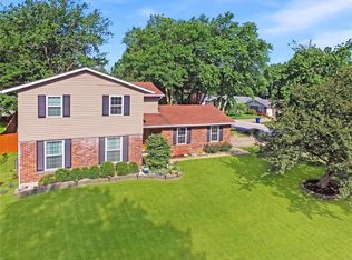2 Wisteria Way, Saint Peters, MO 63376