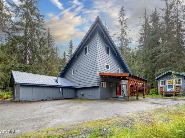 177 Cortina Rd, Girdwood, AK 99587