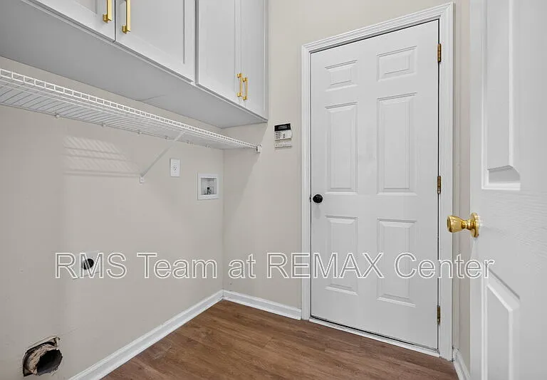 4379 Annlette Dr NW — Photo 15