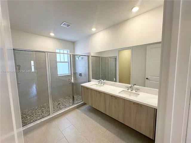 12336 SW 43rd Ct — Photo 4