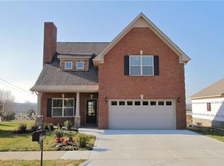 343 Stratford Park Blvd #82, Gallatin, TN 37066
