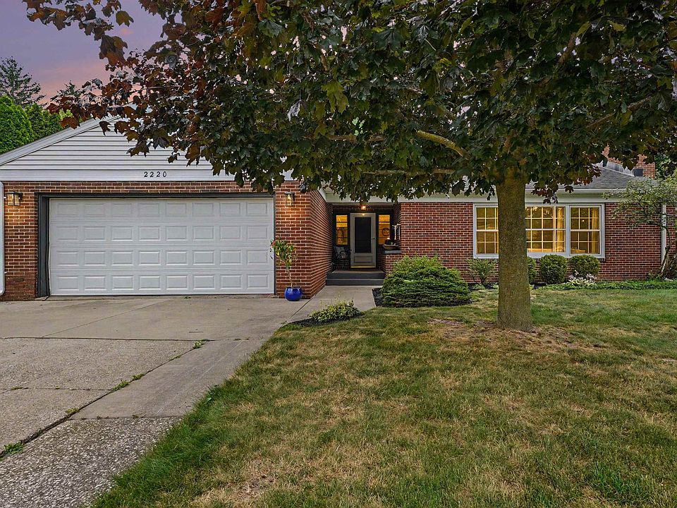 1st image of 2220 McKinley St