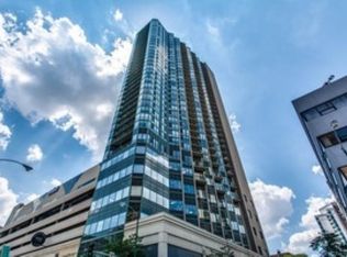 111 W Maple St APT 2209, Chicago, IL 60610