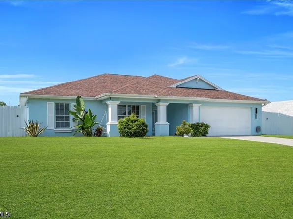 3902 3rd St SW, Lehigh Acres, FL 33971