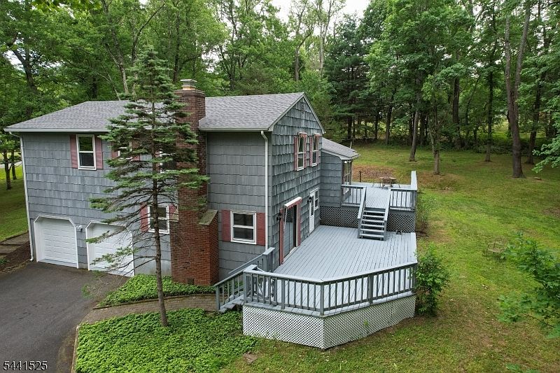 1st image of 200 Hockenbury Rd