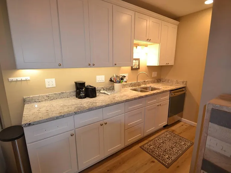 4815 Reading Rd #25 — Photo 2