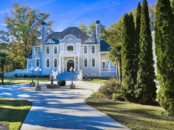 6020 Riverside Dr, Sandy Springs, GA 30328