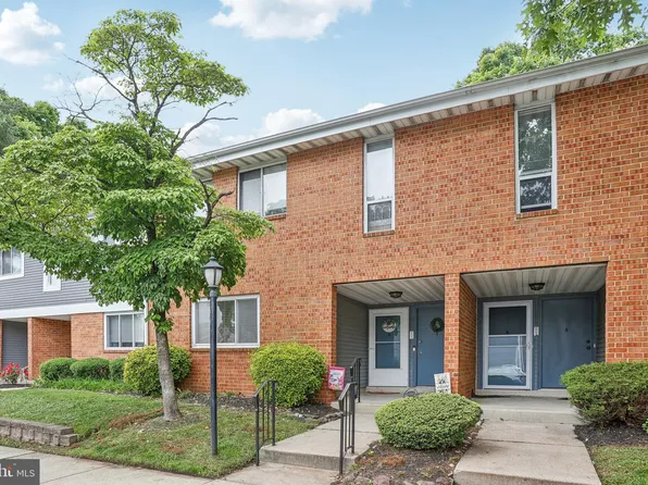 504 Mulberry Cv #A, Mount Laurel, NJ 08054
