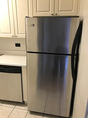 Rented by UES Management | media 16