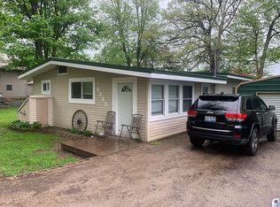 6565 Fountain Park Dr, Osseo, MI 49266